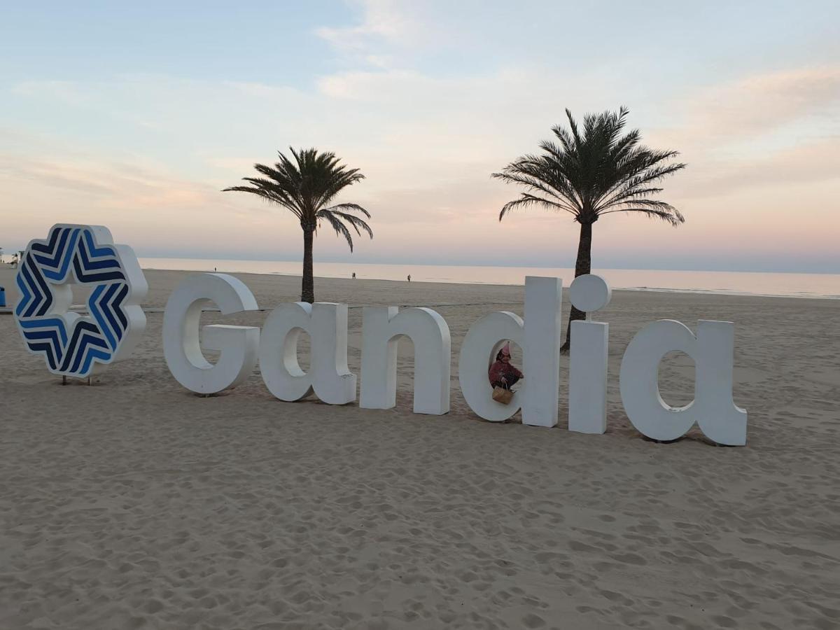 Apartmento De 3 Habitaciones Con Vistas Al Mar Playa de Gandia Exterior foto