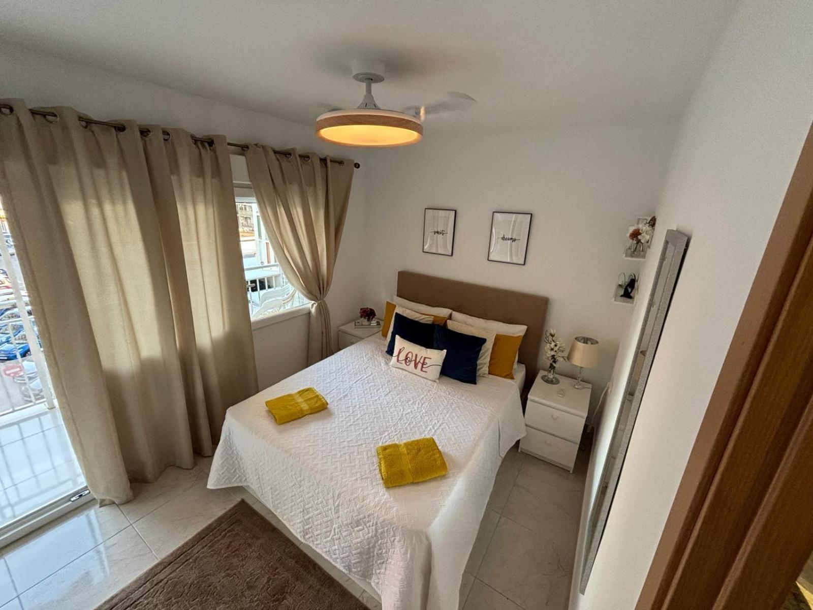 Apartmento De 3 Habitaciones Con Vistas Al Mar Playa de Gandia Exterior foto